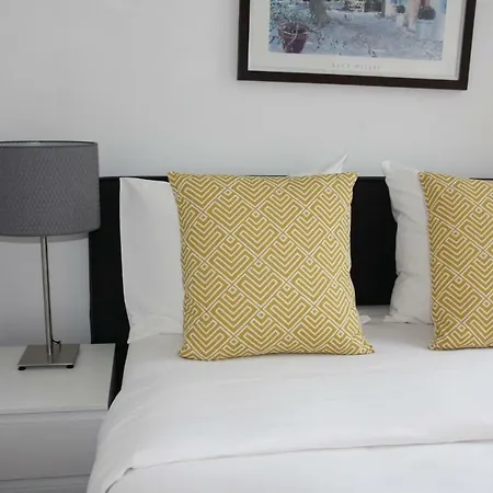 Bed & Breakfast Bridge 3*